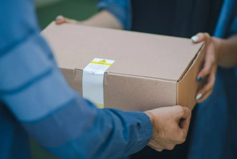 The Impact of Fast Shipping on E-Commerce Sales
